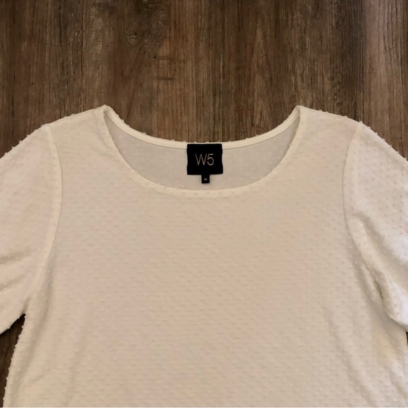 Anthro W5 White Textured Top - Picture 3 of 10